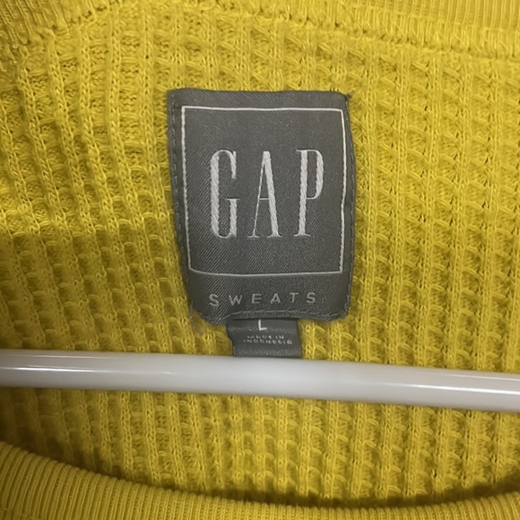 GAP Waffle shirt - Picture 2 of 4